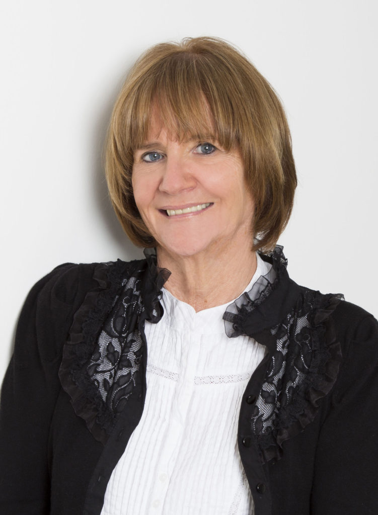 Divided city theresa breslin essay
